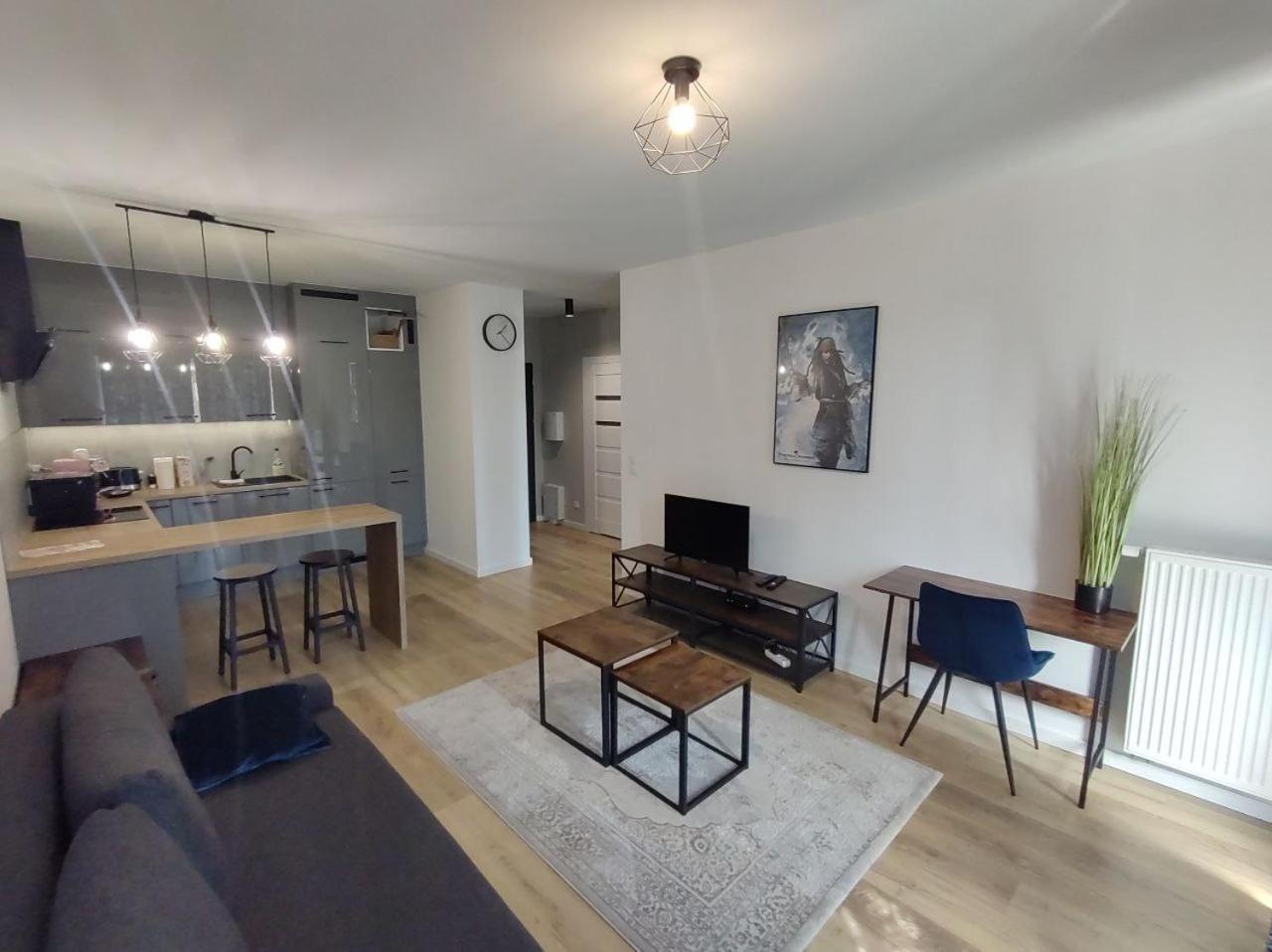 Totu Today-Stara Cegielnia Apartamenty, Faktura Vat, Self Check-In Poznan Luaran gambar
