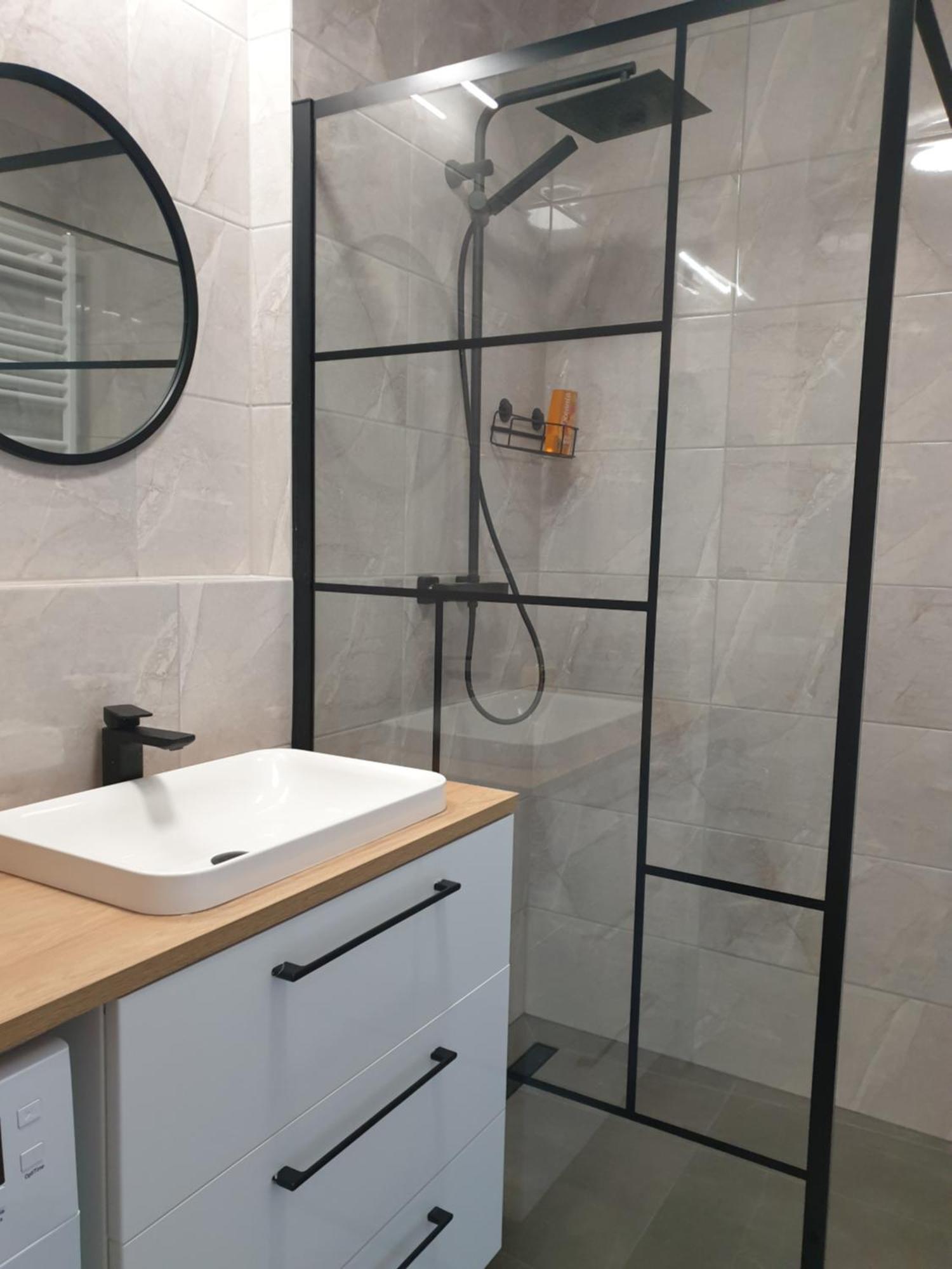 Totu Today-Stara Cegielnia Apartamenty, Faktura Vat, Self Check-In Poznan Luaran gambar
